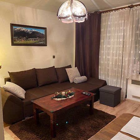 Privát Vavrúš Apartman Dóval Kültér fotó
