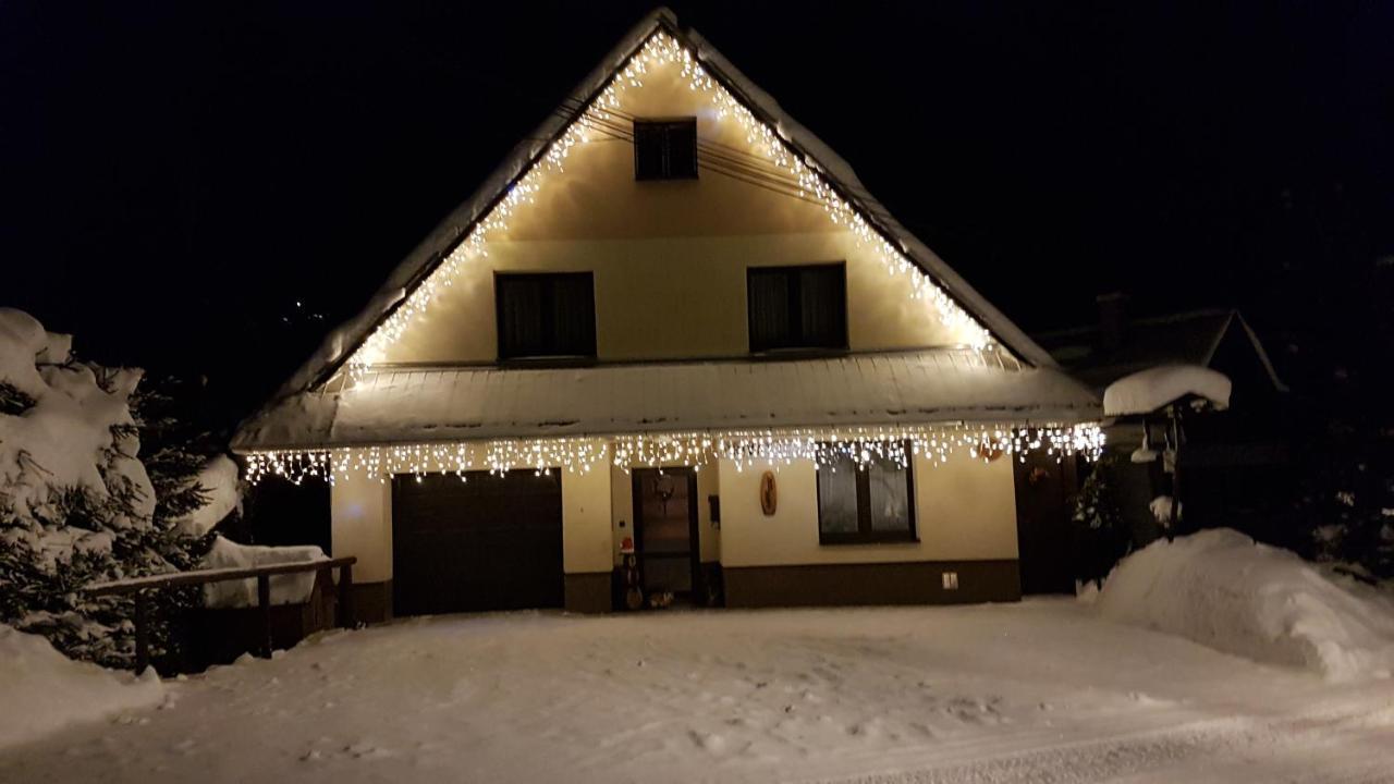 Privát Vavrúš Apartman Dóval Kültér fotó